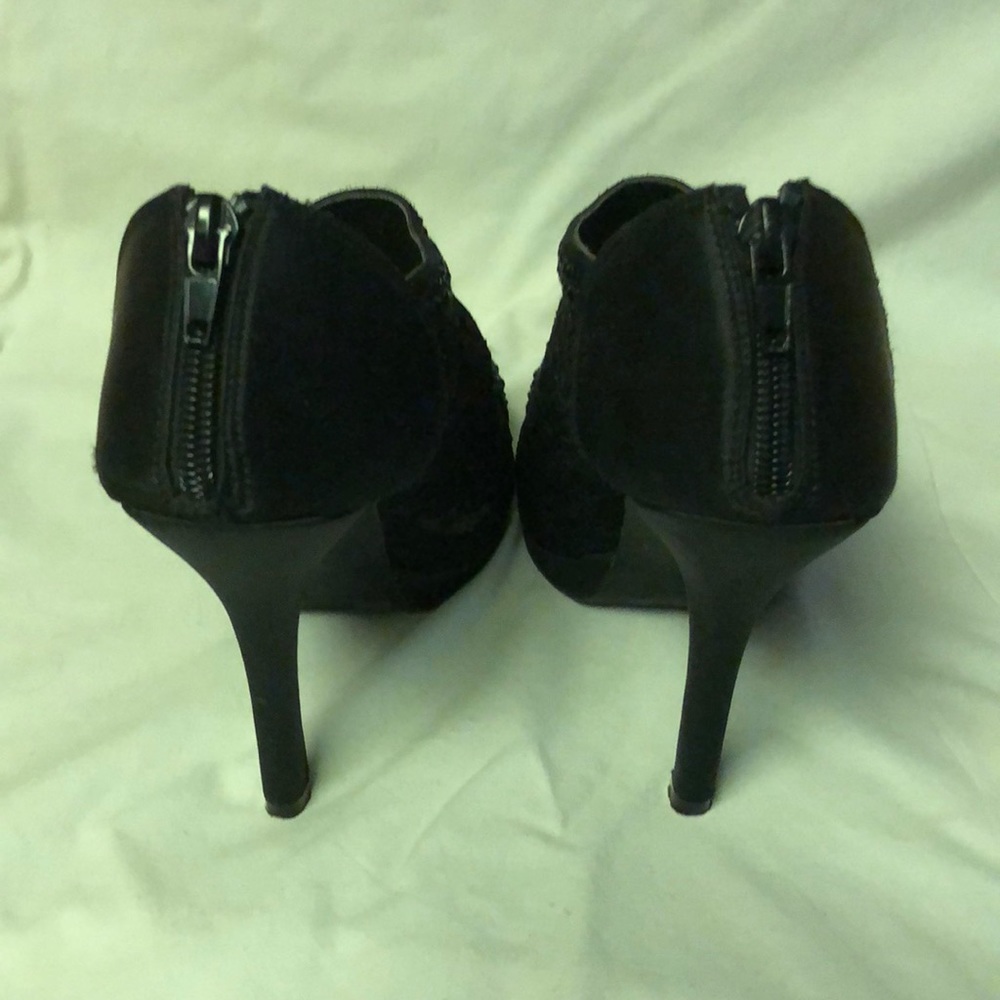 7.5 Michael Angelo 3 inch heels - Picture 4 of 6